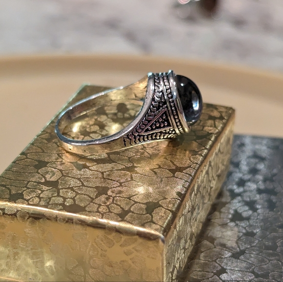 MOOD RING SIZE 7.5 NEW - Picture 3 of 4